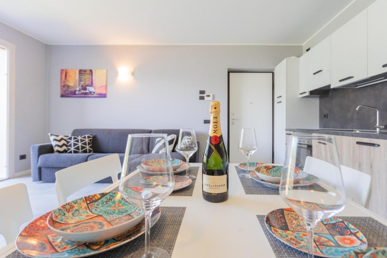 Anna'S Lodge Quiet & Charme By Rent All Como Pianello Del Lario Bagian luar foto