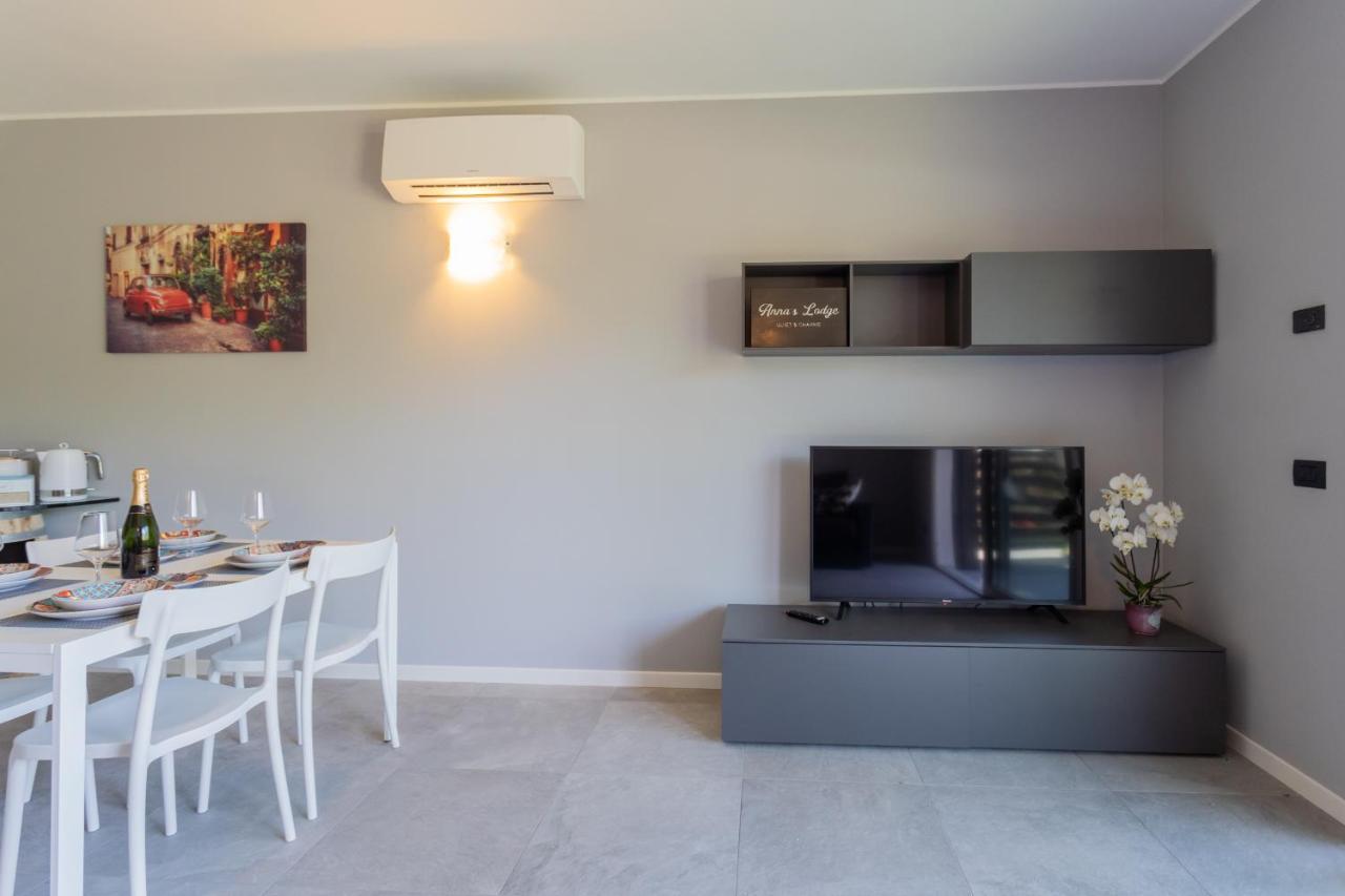 Anna'S Lodge Quiet & Charme By Rent All Como Pianello Del Lario Bagian luar foto