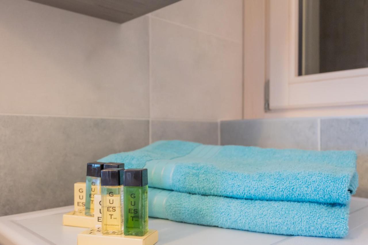 Anna'S Lodge Quiet & Charme By Rent All Como Pianello Del Lario Bagian luar foto